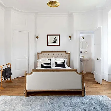 The Well 3* Boulogne-sur-Mer